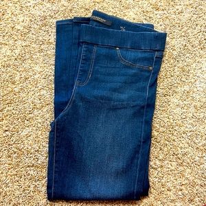 Liverpool elastic waist skinny jeans